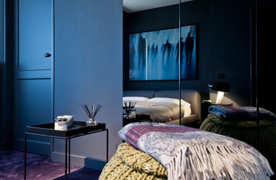 Dramatic And Luxurious Apartment In Dark Colors Dramatic And Luxurious Apartment In Dark Colors