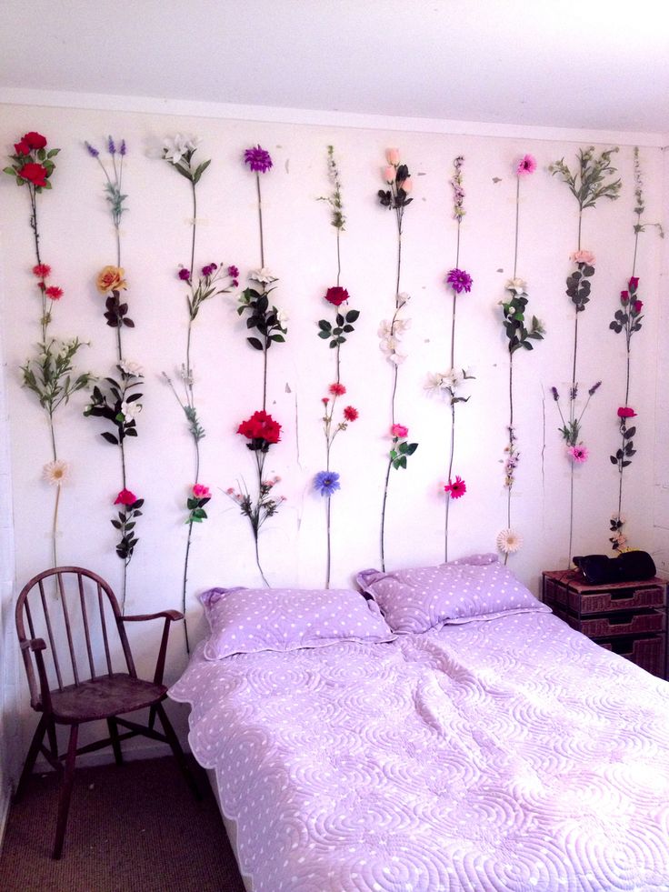 Flower Wall Designs For A Bedroom, Spring Room Decor