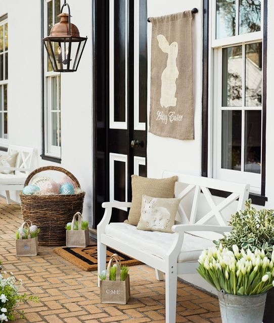 30 Cool Easter Porch Décor Ideas | DigsDigs