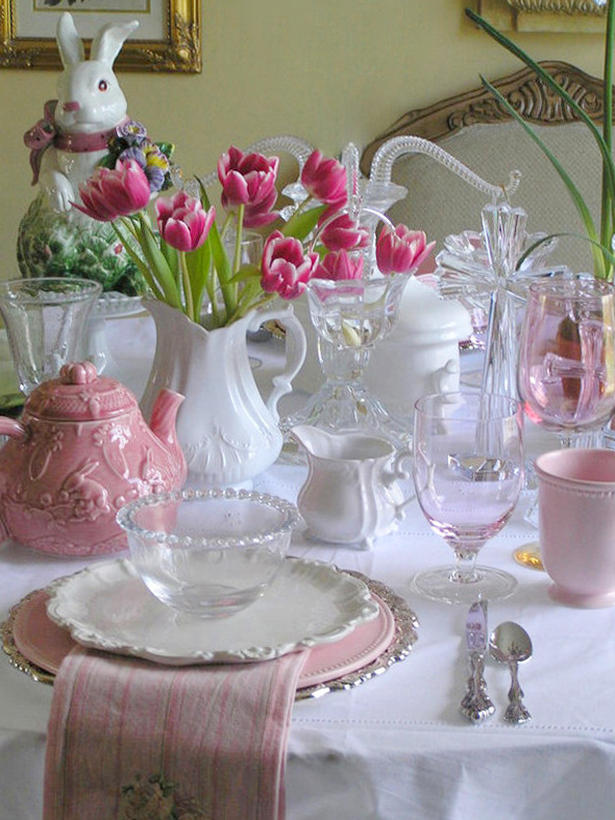 40 Easter Table Décor Ideas To Make This Family Holiday