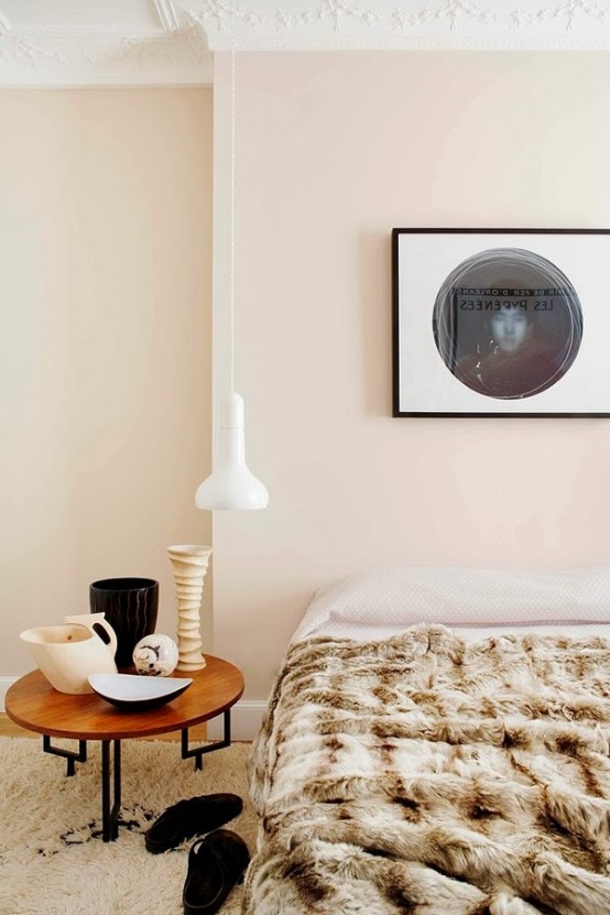 Eclectic Sensational Apartment With Mid Century Furniture