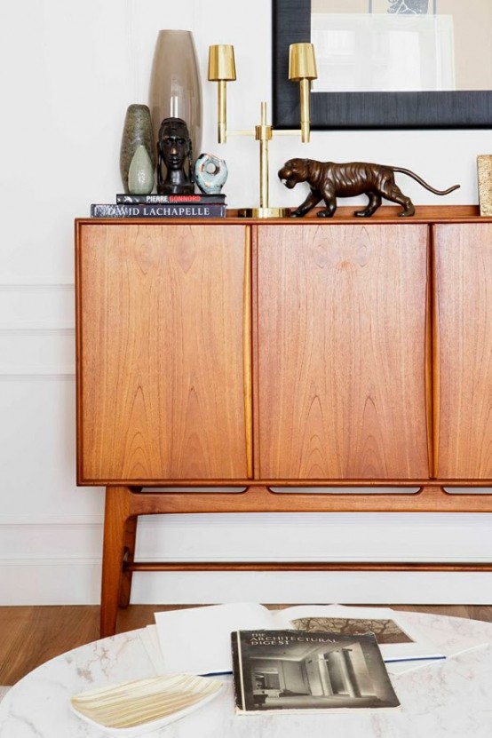 Eclectic Sensational Apartment With Mid Century Furniture