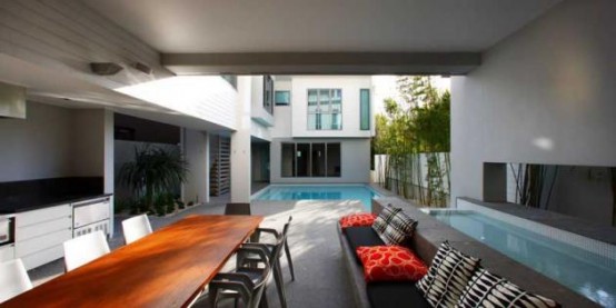 Family Beach House On A Long Narrow Site