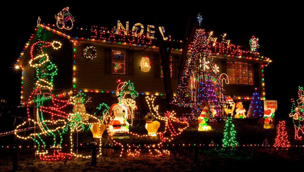christmas lights on houses images. Christmas lights on Fiedler House