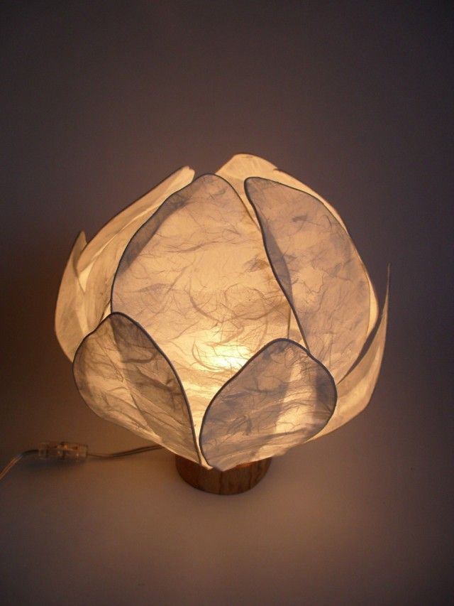 Touch Of Nature In Decor: 25 Flower And Plant Inspired Lamps | DigsDigs