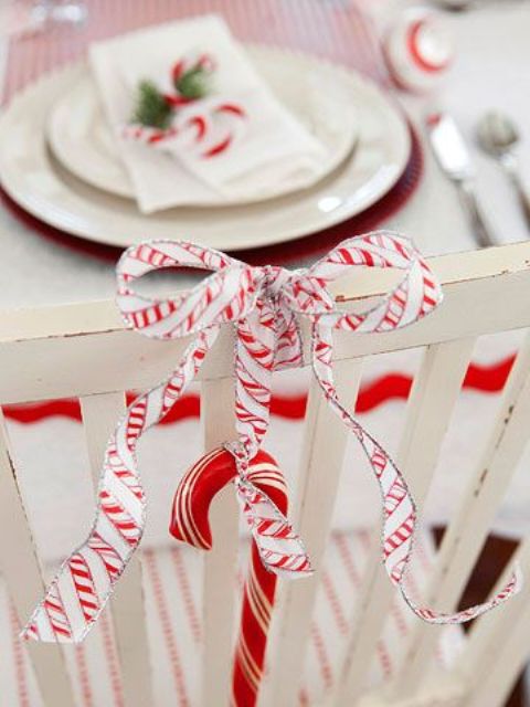 25 Fun Candy Cane Christmas Décor Ideas For Your Home Digsdigs