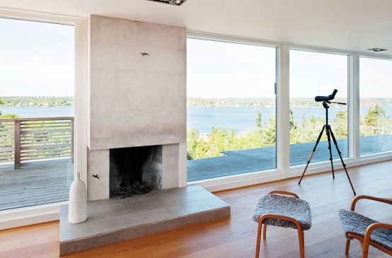 Functional Minimalist House For Large Family