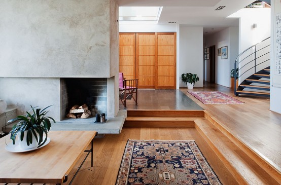 Functional Minimalist House For Large Family