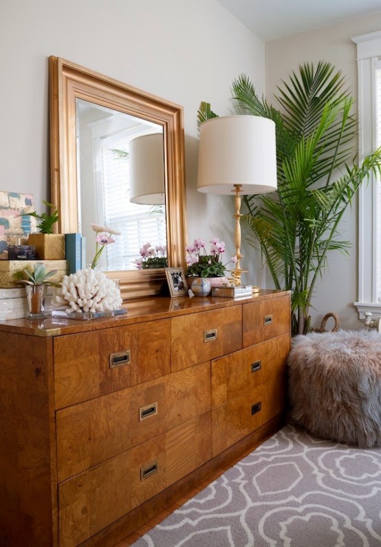 Gorgeous Eclectic Feminine Home With Gold Accents Gorgeous Eclectic Feminine Home With Gold Accents