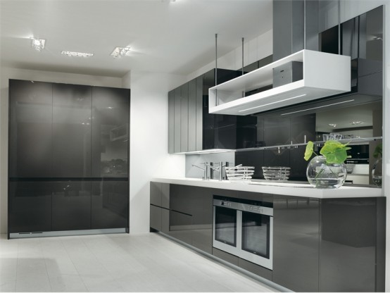 Black and White Kitchen Designs – Longline from Salvarani | DigsDigs