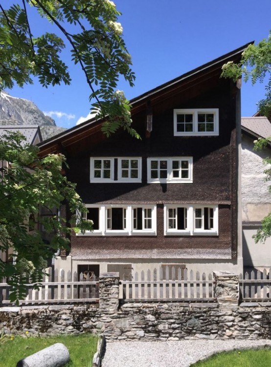 Halbhaus 17th Century Swiss Chalet Makeover