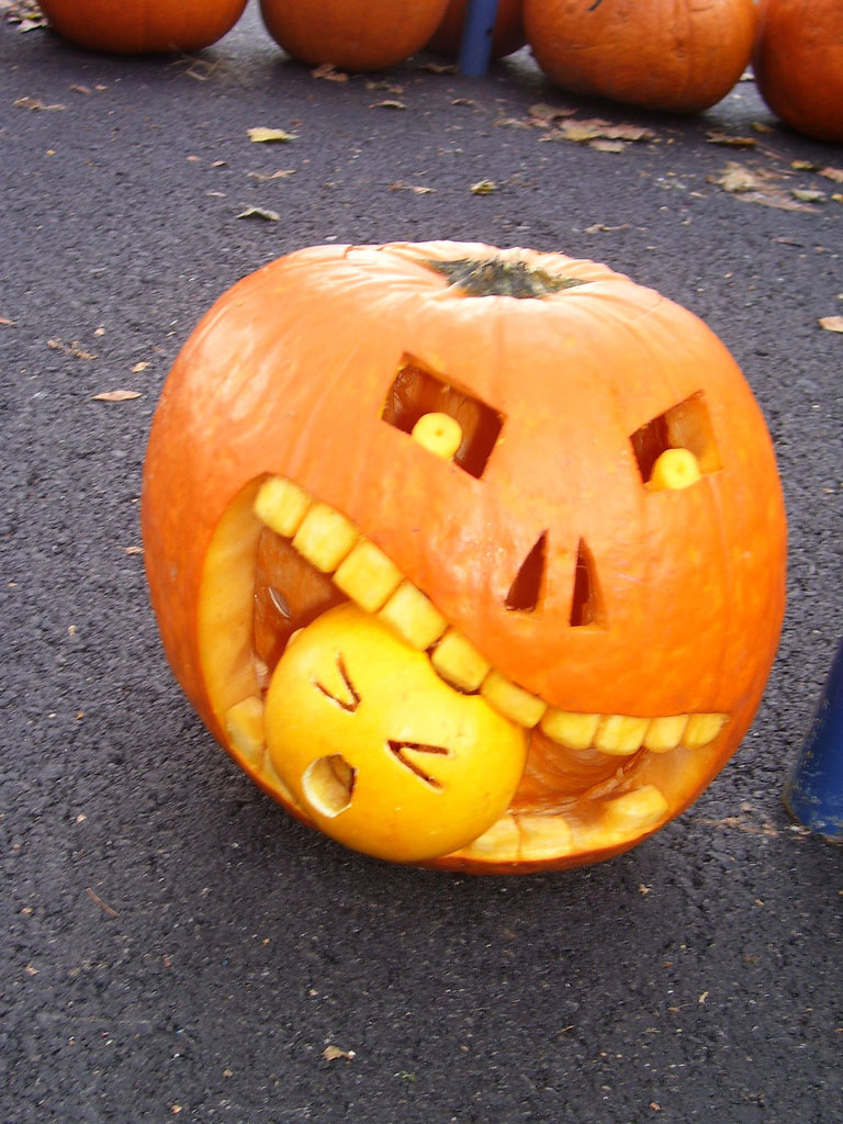Easy Pumpkin Carving Idea Viewing Gallery