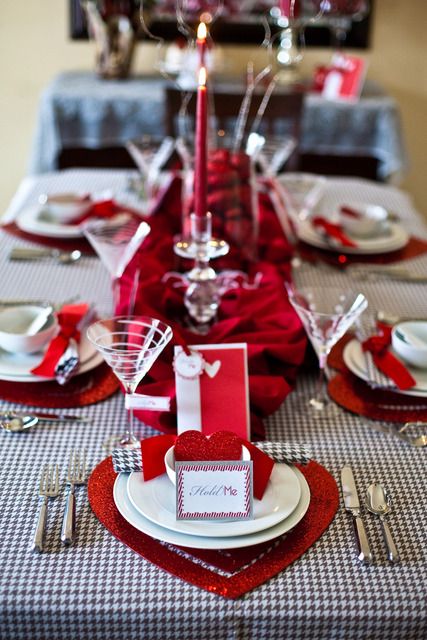 Hot Red Valentine Decor Ideas