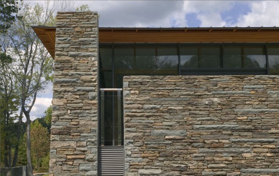 House With 4 Courtyards