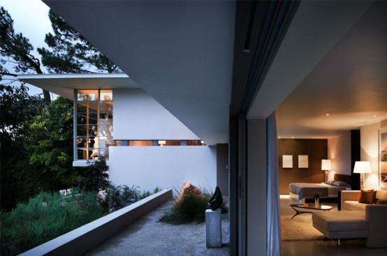 House With City And Harbour Views