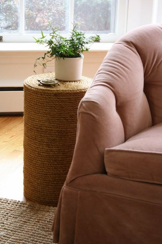 how to incorporate rope into your home decor ideas 12 554x831 أفكار لإستخدام الحبل في ديكور المنزل
