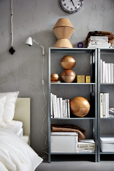 Slaapkamer accessoires ikea: space of a bedside table brimnes ...