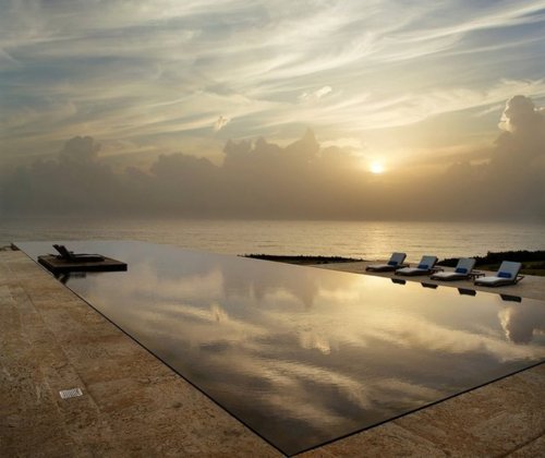 Infinity Pool