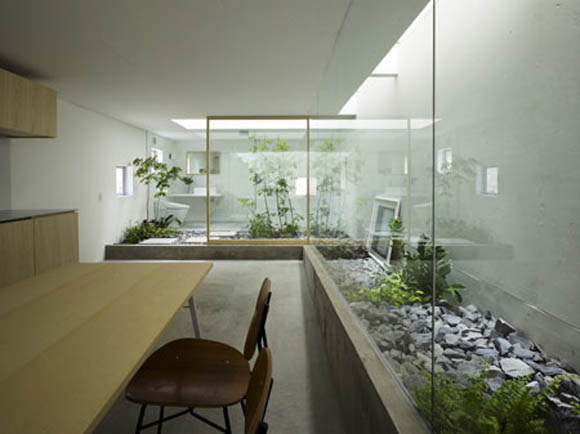 contemporary japanese architecture,garden room,japanese house design,minimalist japanese house,modern japanese house design,suppose design office,small house designs