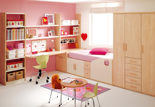 kids-room-decor-pink