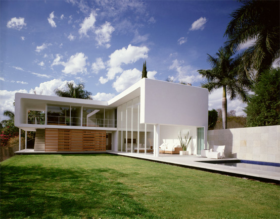 Los Amates Modern House In Mexico