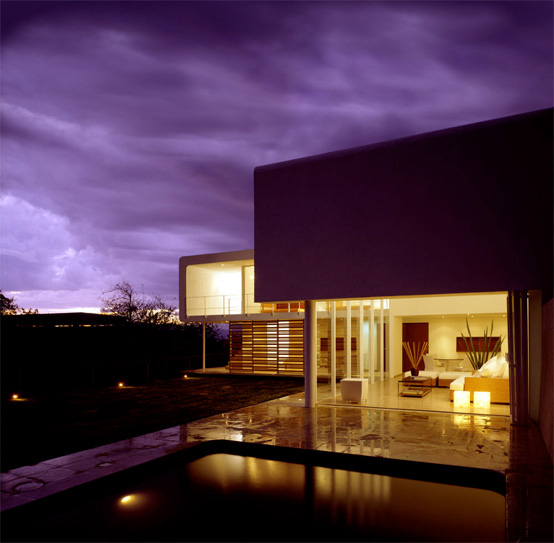 Los Amates Modern House In Mexico