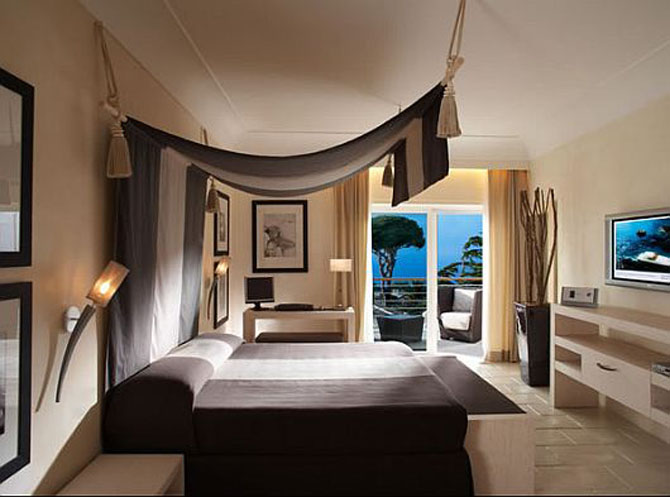 Luxury Hotel Bedroom Design