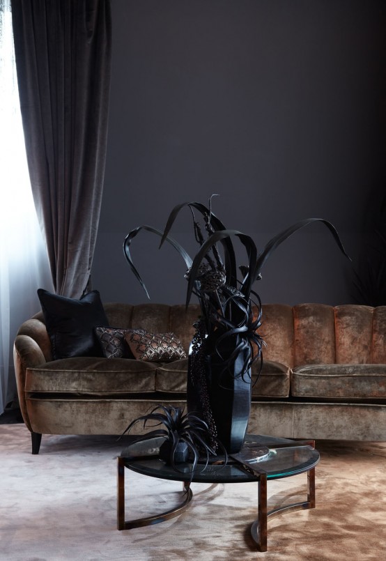 Luxury London Penthouse Infused With Impressive Dark Hues