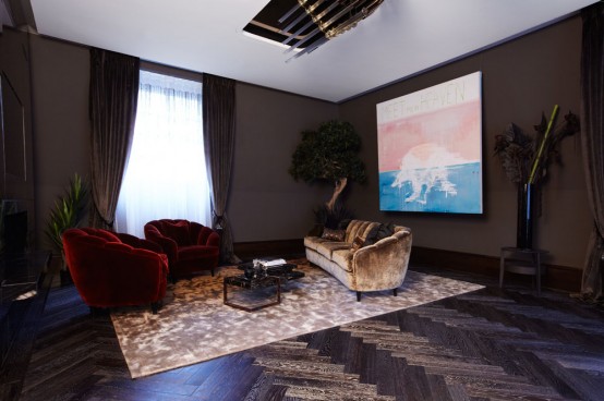 Luxury London Penthouse Infused With Impressive Dark Hues