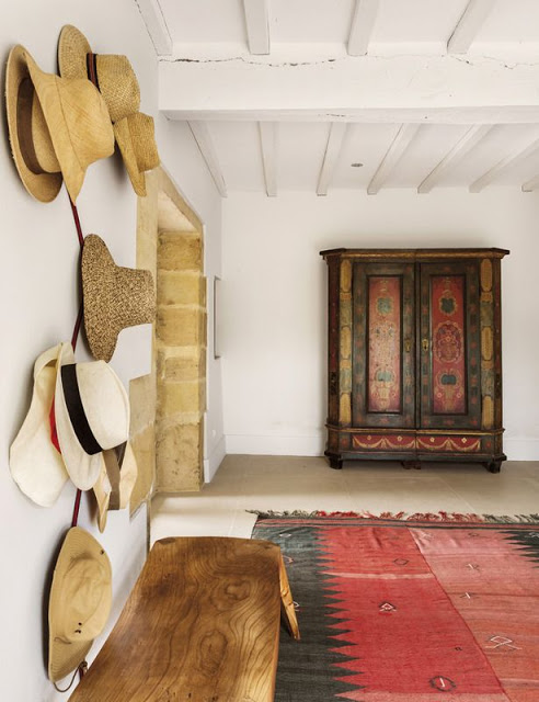 Luxury Spanish Mansion With A Lot Of Antique Furniture