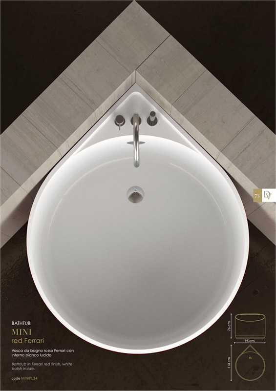 Cool Mini Bathtub Of Fiberglass For Small Spaces | DigsDigs