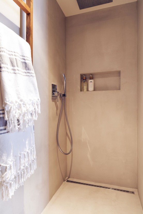 Minimalist 18th Century Apartment With A Scandinavian Feel Minimalist 18th Century Apartment With A Scandinavian Feel