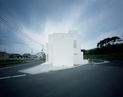 Minimalist Japanese White House