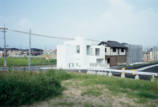 Minimalist Japanese White House