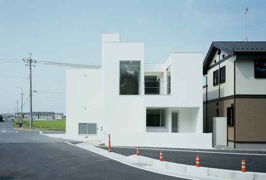 minimalist kimura koichi japanese kouichi modern digsdigs form japan 2009 diffusion architects designs small iroonie