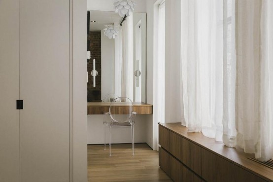 Minimalist Loft With Refined Industrial Touches Minimalist Loft With Refined Industrial Touches