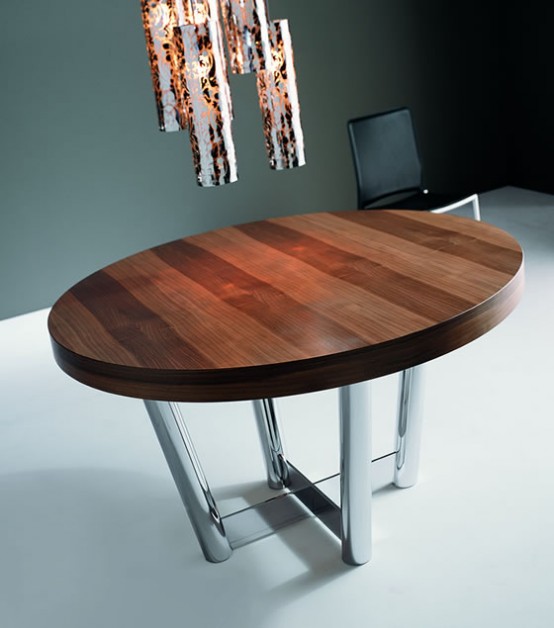 Modern And Luxurious Dinner Table_