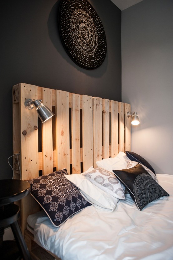 Modern Apartment With Industrial Touches And Mandalas Modern Apartment With Industrial Touches And Mandalas
