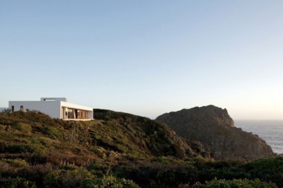 Modern Clifftop House With Spectacualr Views