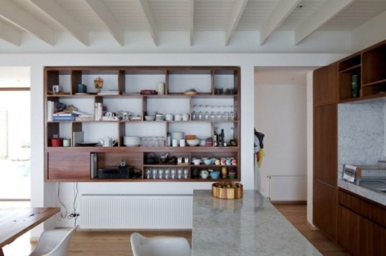 Modern Clifftop House With Spectacualr Views