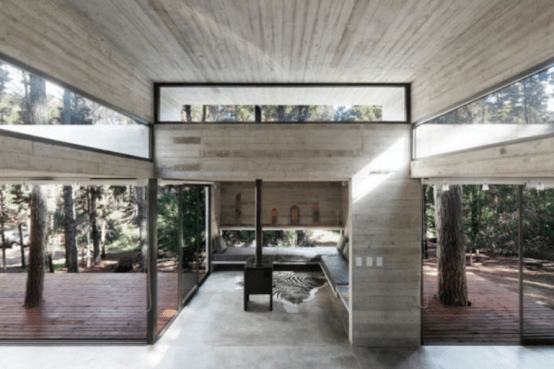 Modern House Of Concrete Opened To Nature