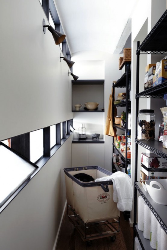 Modern Loft With Industrial Touches In A Former Warehouse