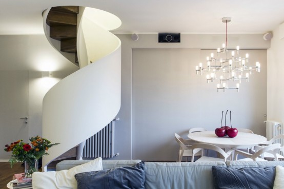 Modern Residence With Practically Organized Interiors