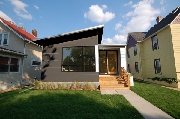 Modern Small Prefab House by HIVE Modular | DigsDigs