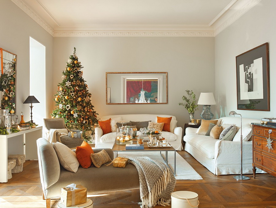 Modern Spanish House Decorated For Christmas  DigsDigs