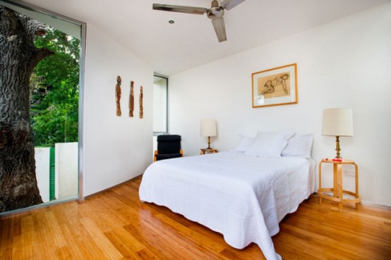 Modern Tree House With Natural Touches And Local Art Pieces