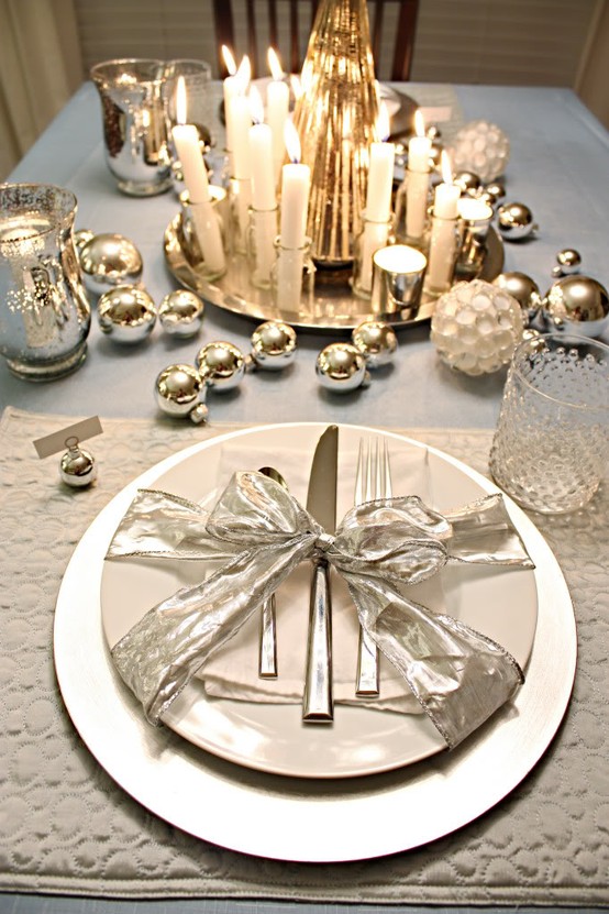 32 Original Winter Table Décor Ideas DigsDigs