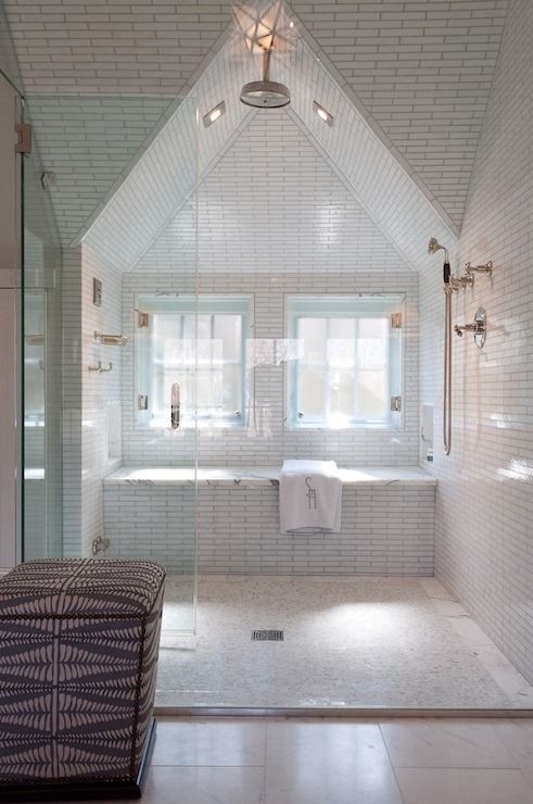 38 practical attic bathroom design ideas digsdigs Ideas plafond inspiration