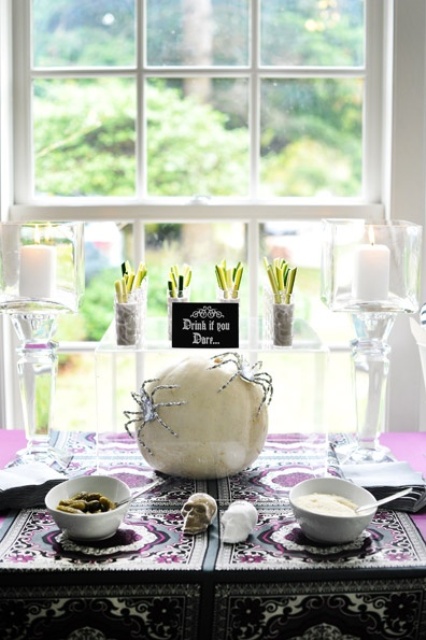 Pure White Halloween Elegant Ideas