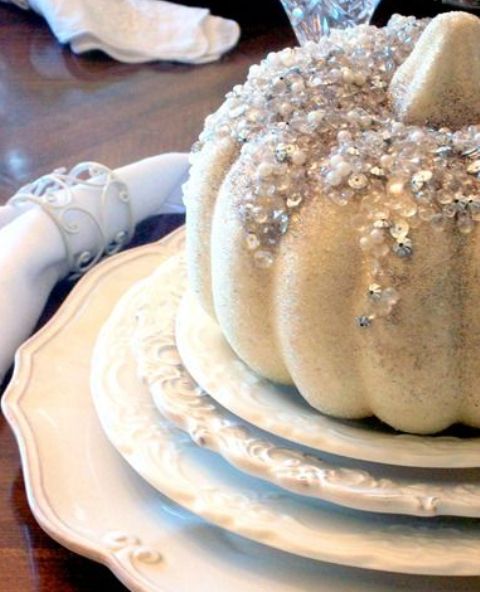 Pure White Halloween Elegant Ideas